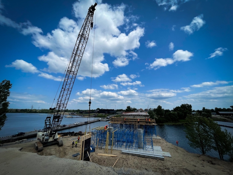 Міст у Вишгороді, який було зруйновано на початку війни, запрацює у вересні 2025 року