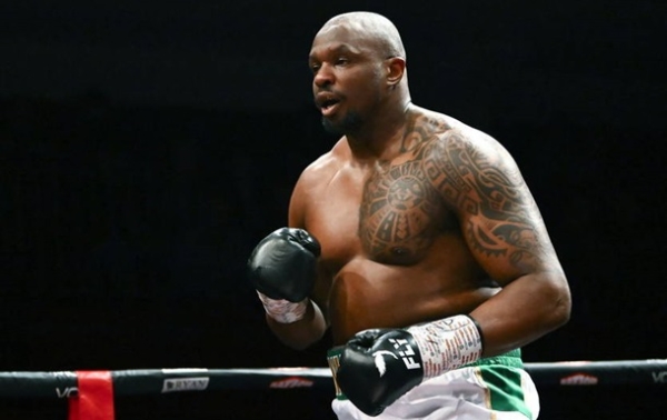 Названо опонента, заради якого Вайт змінив свої плани і скасував бій