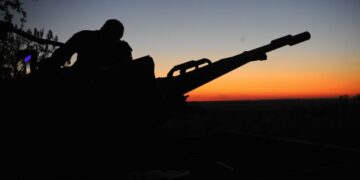 Військові РФ вночі атакували Україну 107 дронами, частина з яких була запущена з мису Чауда в Криму – ПС ЗСУ