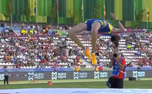 Ярослава Магучіх завоювала перемогу на командному Чемпіонаті Європи