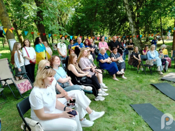 Лучани зустріли ветеранів, які йдуть пішки з Нідерландів до Києва