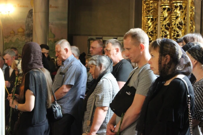 Луцьк попрощався з військовослужбовцем Дмитром Свириденком