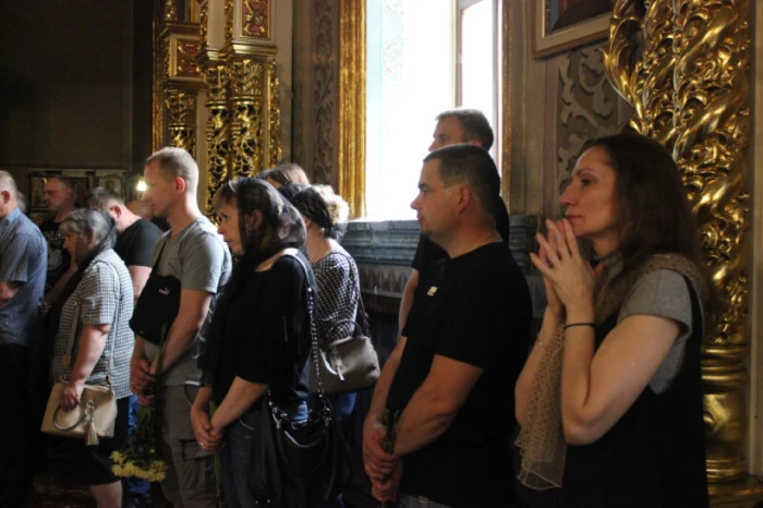 Луцьк попрощався з військовослужбовцем Дмитром Свириденком