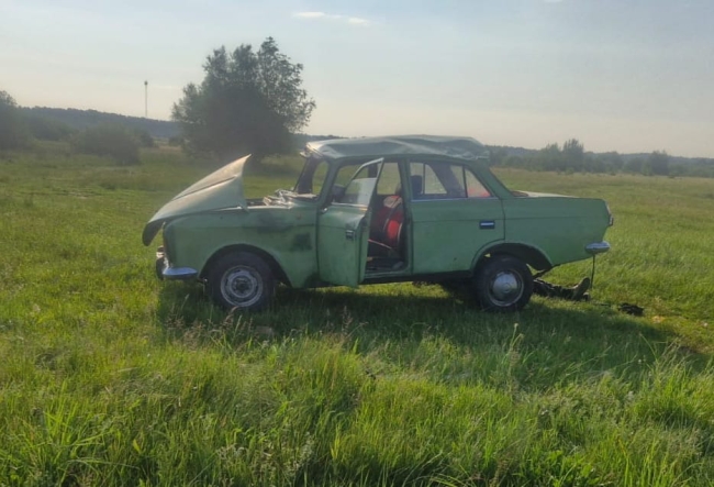 Молодому водію з Рівненщини, який п’яним перекинув авто, проситимуть строк