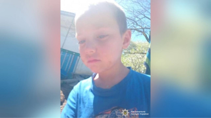 На Коломийщині розшукують 5-річного хлопчика з аутизмом, який загубився в лісі (ФОТО ЗНИКЛОГО)