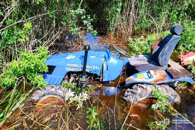 На Рівненщині під час польових робіт загинув тракторист