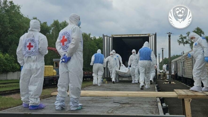 "На щиті": за два дні Україна повернула тіла 2400 Героїв додому