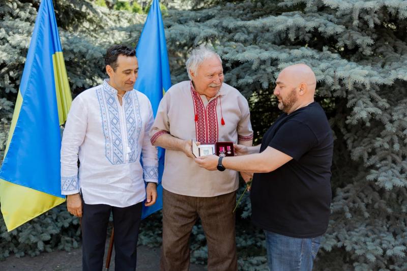 Напередодні Дня Конституції України жителів Полтавщини відзначили державними й обласними нагородами