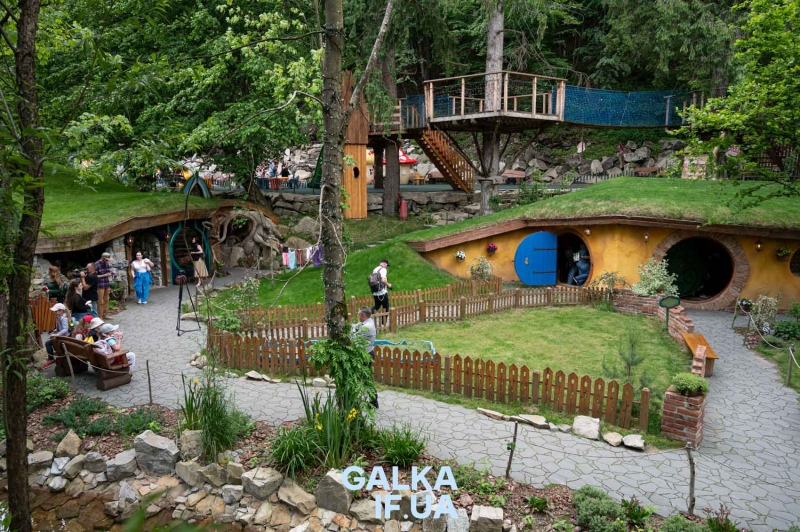 Парк легенд і фентезі у Яремче: для воїнів та їхніх дітей &mdash; безкоштовний вхід (ФОТО)