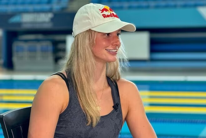 Плавання. Макінтош встановила третій світовий рекорд за кілька днів