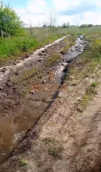 Порожні крани, дірки в трубах та «річки» на вулицях: куди пішла вода з окупованих міст Донеччини