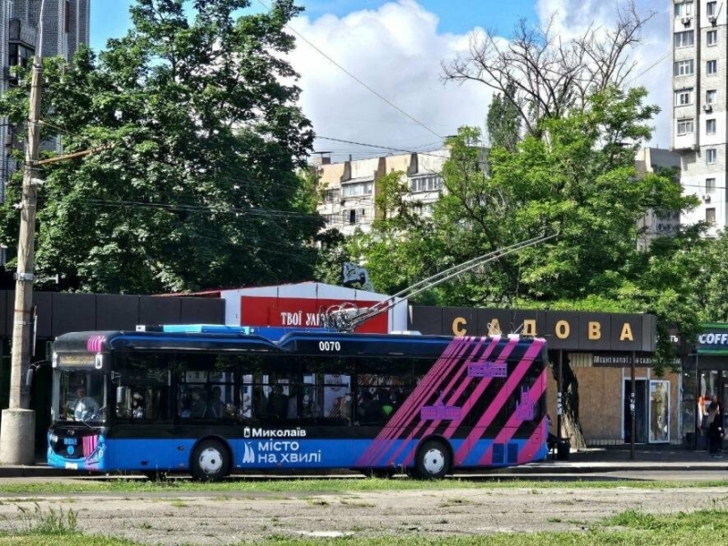 Прохолода на колесах: у Миколаєві вмикатимуть кондиціонери в тролейбусах
