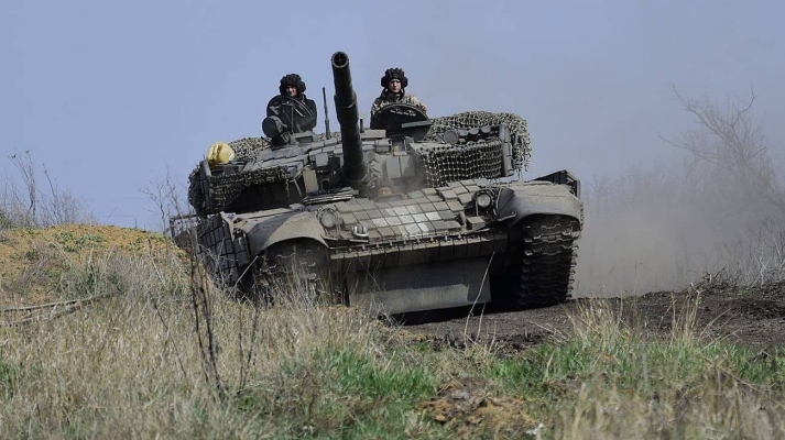 Росіяни в неділю зосередили атаки на трьох напрямках &ndash; Генштаб