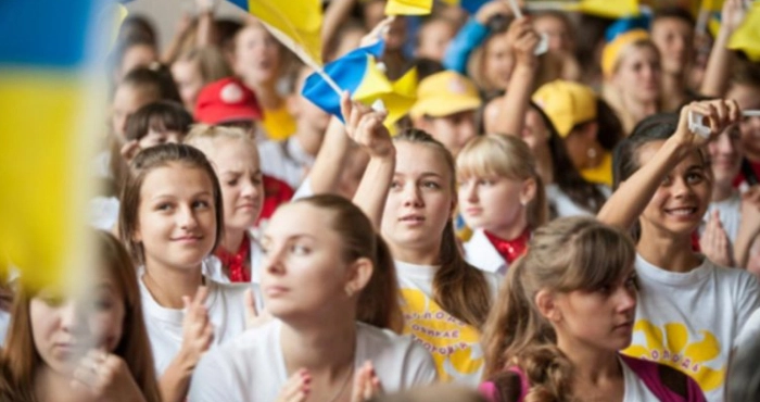 Що чекає на молодь після війни: лучан запрошують на дискусія про майбутнє молоді