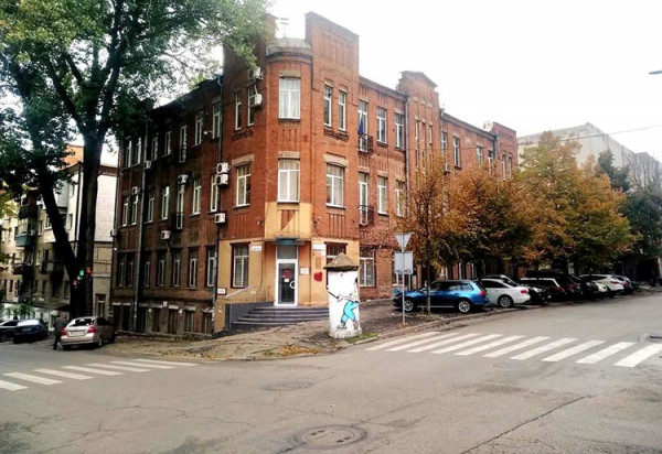 Скандал: у Дніпрі комунальні служби міськради знесли 170-річний історичний об’єкт