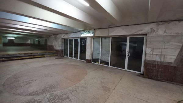 Тайна скляних дверей: дніпровський блогер показав нереалізований портал на станції метро &ldquo;Вокзальна&rdquo;