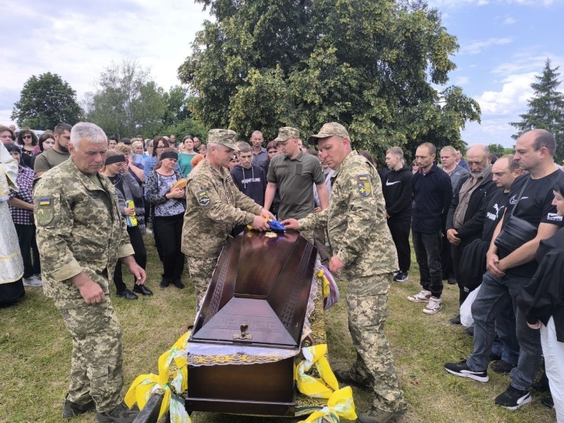 У Білицькій громаді провели в останню дорогу загиблого Захисника України