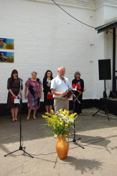 У Гребінці відкрили меморіальну дошку Захиснику України Олександру Чухну