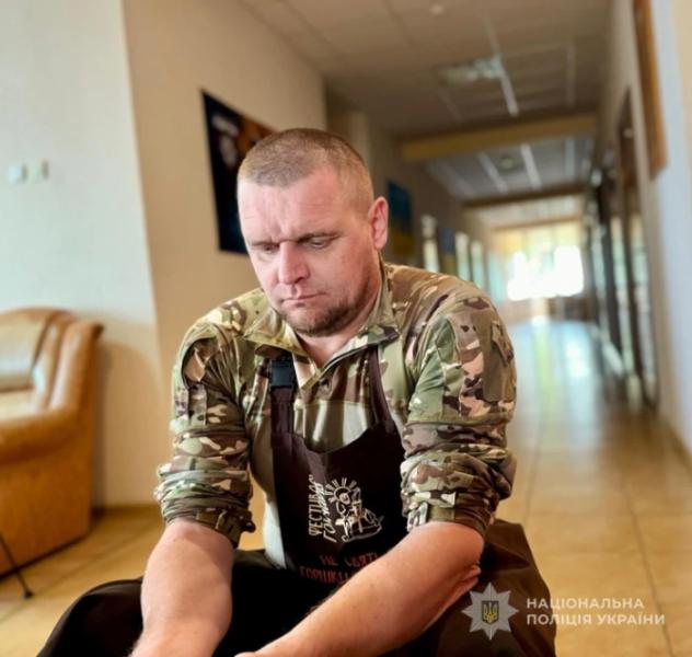 У Луцьку прикордонник організував майстер-клас з гончарства  для поранених військових