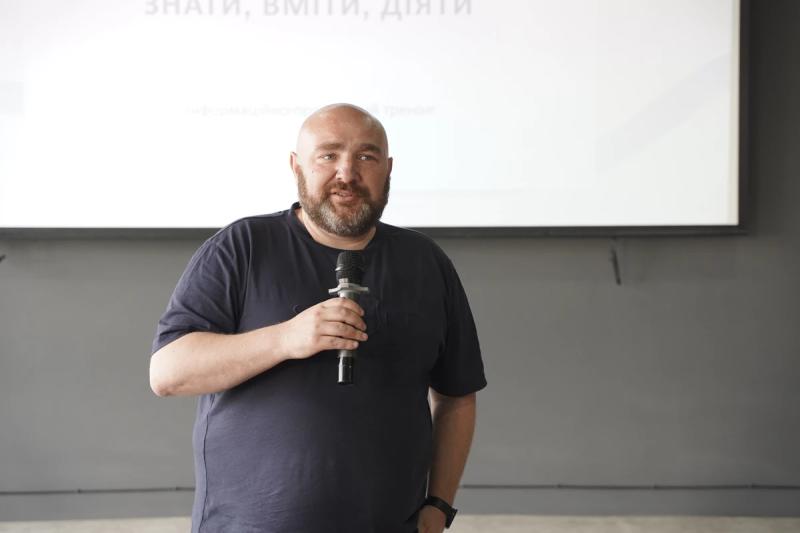 У Полтаві стартував проект молодіжних тренінгів, який охопить 1000 осіб