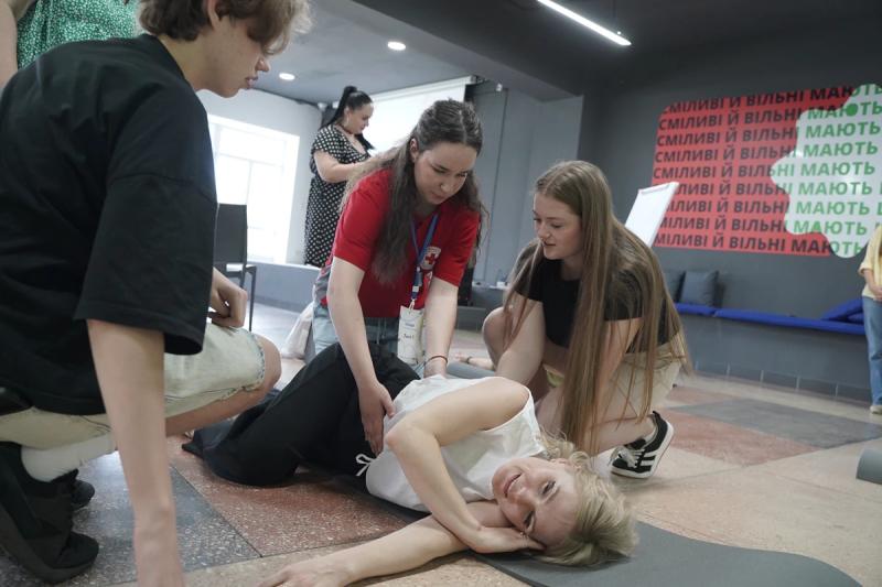 У Полтаві стартував проект молодіжних тренінгів, який охопить 1000 осіб