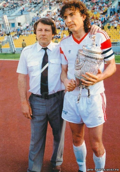 У соцмережі нагадали як «Дніпро» став володарем Кубка СРСР з футболу