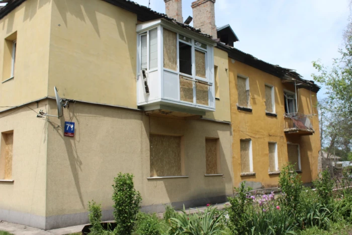 Удар РФ по Луцьку: влада планує накрити будинок на Озерецькій, у місті ремонтують житло на семи вулицях