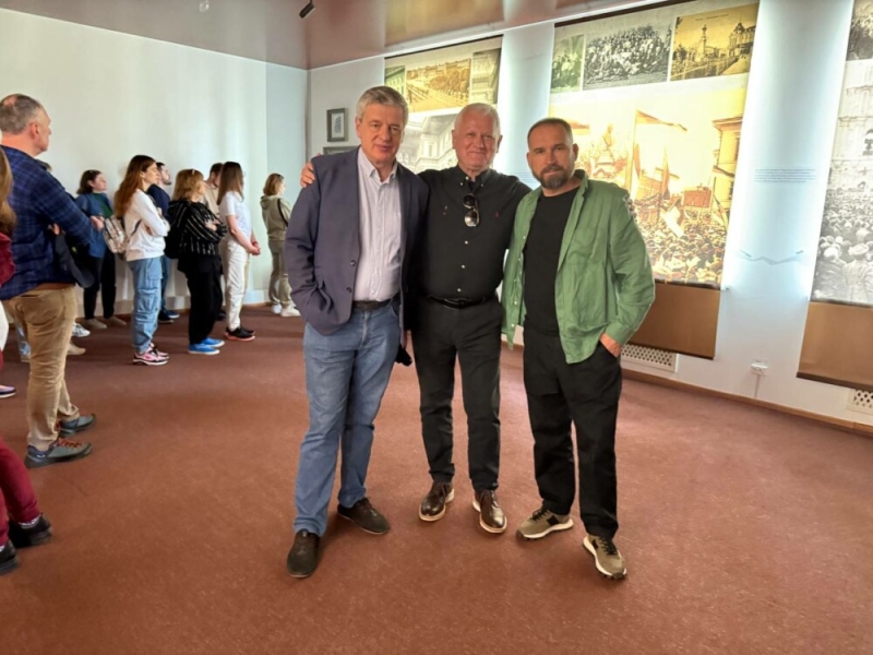 Втратив дім, але не південну ідентичність: історія Херсонського університету, який оселився у Франківську (ФОТО)