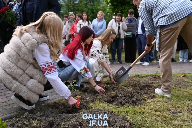Втратив дім, але не південну ідентичність: історія Херсонського університету, який оселився у Франківську (ФОТО)