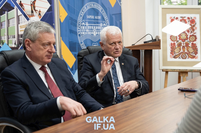 Втратив дім, але не південну ідентичність: історія Херсонського університету, який оселився у Франківську (ФОТО)