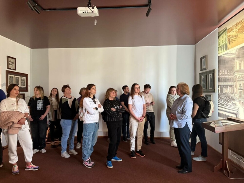 Втратив дім, але не південну ідентичність: історія Херсонського університету, який оселився у Франківську (ФОТО)