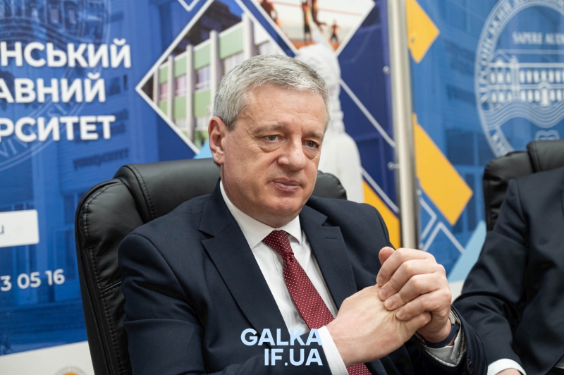 Втратив дім, але не південну ідентичність: історія Херсонського університету, який оселився у Франківську (ФОТО)