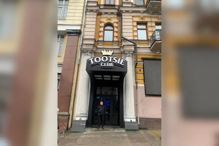 Бордель чи клуб? Суд відмовився арештувати приміщення, контроль над яким здійснює Кличко та Палатний