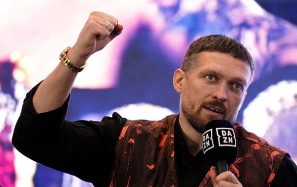 За 10 днів до реваншу: Усик вразив своєю формою