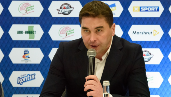 Екстренер збірної України з хокею Вітер очолив московський клуб