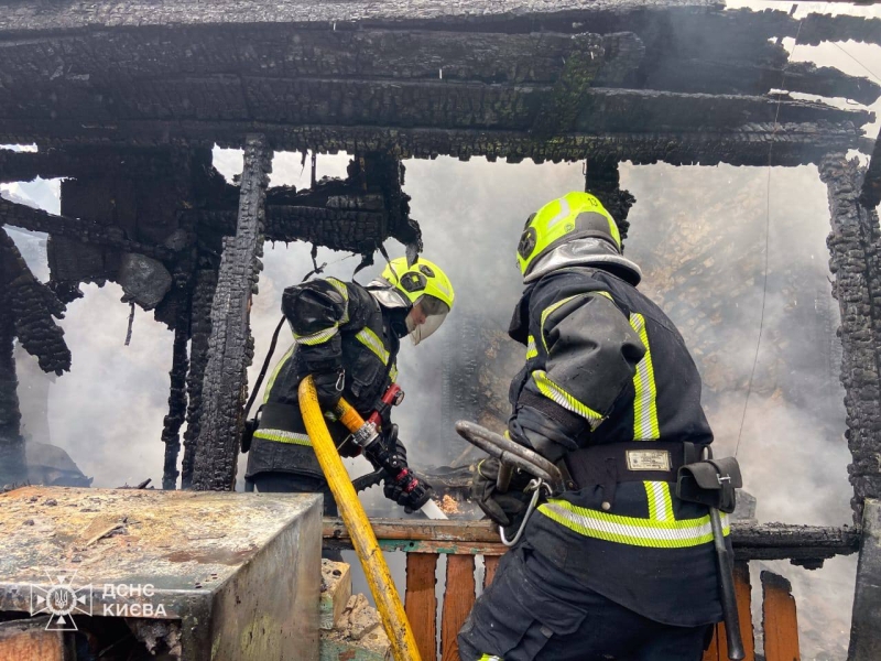 У Києві пожежа забрала життя двох людей