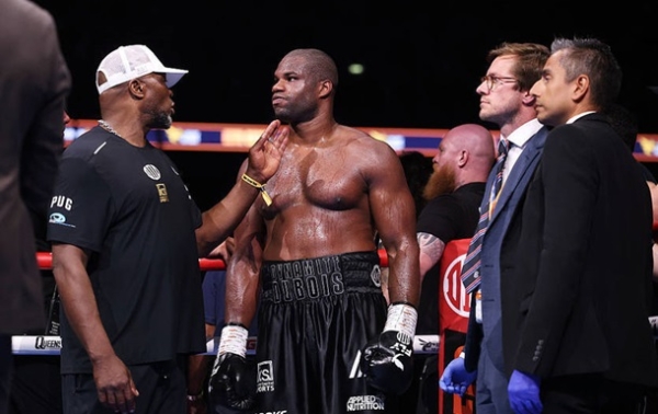 Тренер Дюбуа зізнався, який момент у виконанні Усика став несподіваним