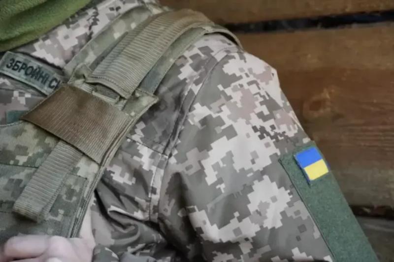 "Мобілізовувати почнуть людей 3-х конкретних категорій, ТЦК підстереже у трьох раптових місцях": повістки, мобілізація