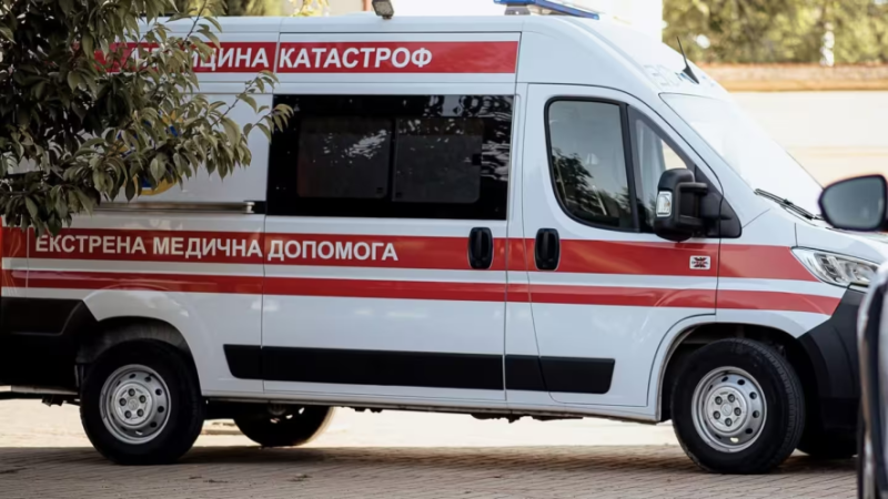 Тіло 33-річного чоловіка виявили у під’їзді багатоповерхівки в Івано-Франківську