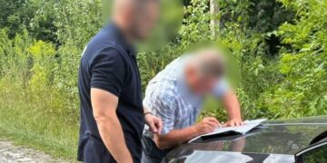 Гучне викриття: посадовці та бізнесмени Хмельниччини причетні до розкрадання 7 мільйонів гривень