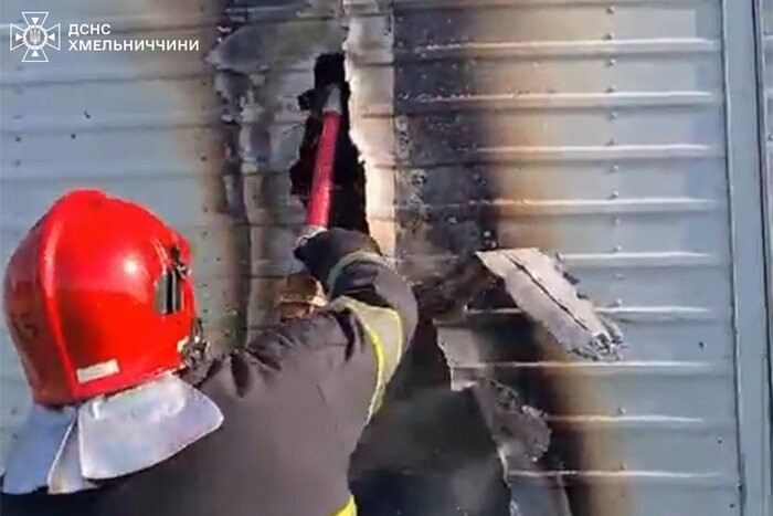 У Хмельницькому районі горіла вантажівка