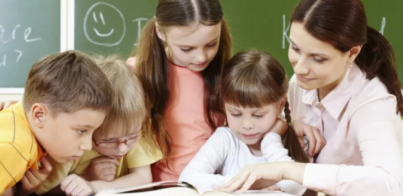 Батькам приготувати гаманці: Кабмін дозволив брати гроші у школах та садочках - що стане платним