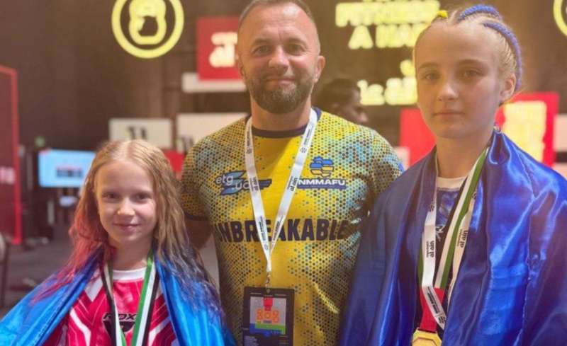 Феєрична перемога: юні франківські спортсменки здобули високі нагороди на Чемпіонаті світу з ММА (ФОТО)