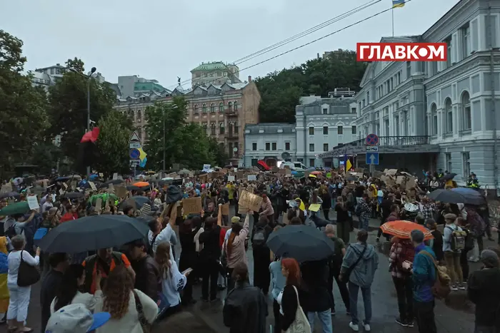 У Києві пройшов мітинг за незалежність НАБУ і САП (фото, відео)