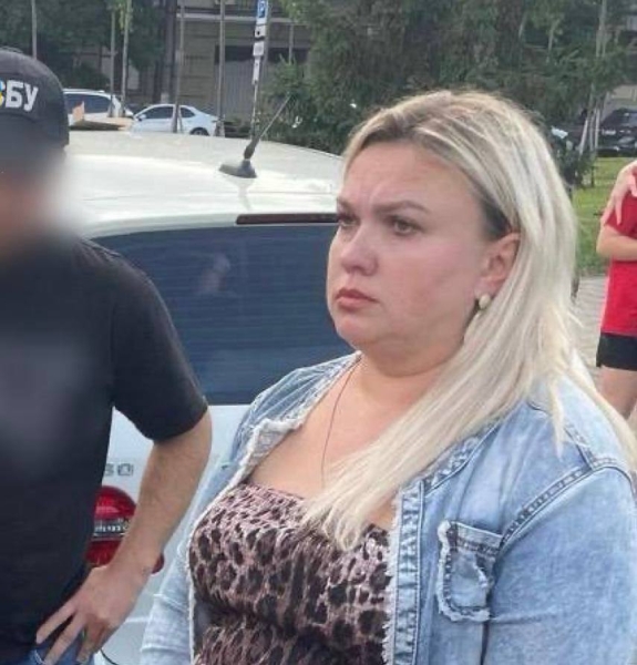 На хабарі затримано посадовицю КМДА та директора Бессарабського ринку