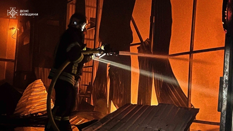 Атака дронів на Київщину: фото наслідків