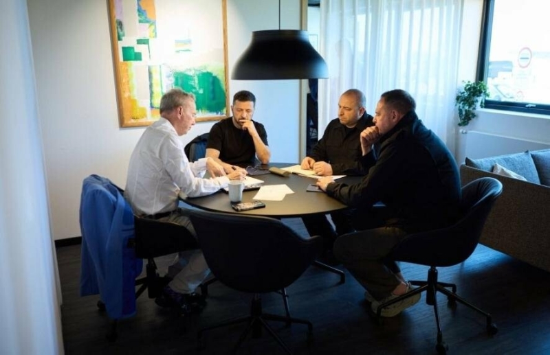 Україна підписала угоду про спільне виробництво дронів з американською компанією - Зеленський