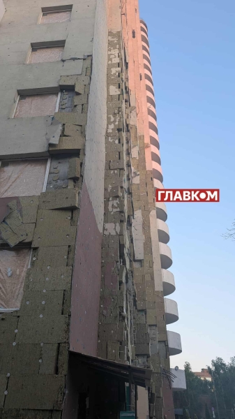 10 днів після трагедії. Фоторепортаж із місця влучання ракети у Шевченківському районі