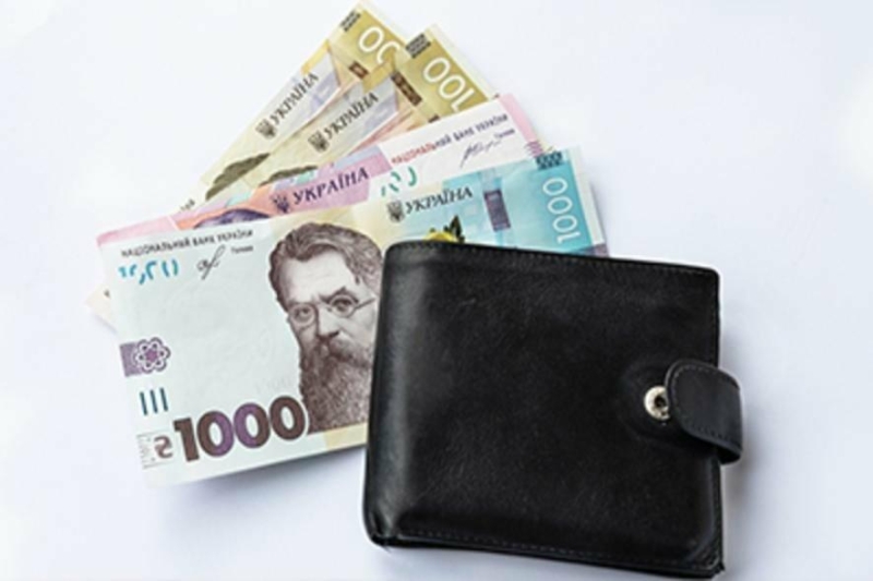 33 500 гривень зарплати на місяць, пенсіонерів кличуть на роботу масово: названо "найсоковитіші" вакансії з гарною оплатою