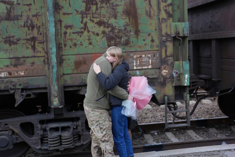 Як спілкуватися з ветераном чи військовим? Поради психологів